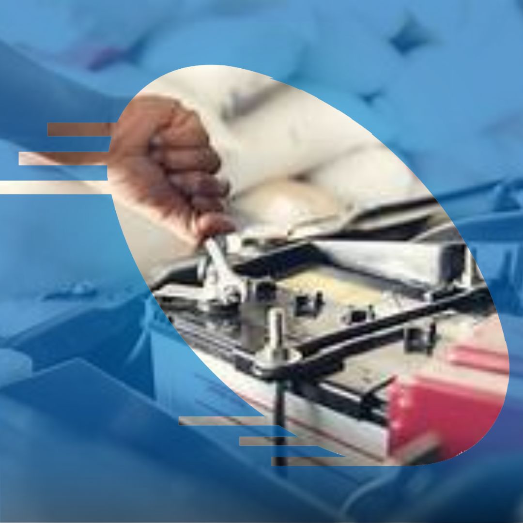 ما هي مكونات البطارية؟